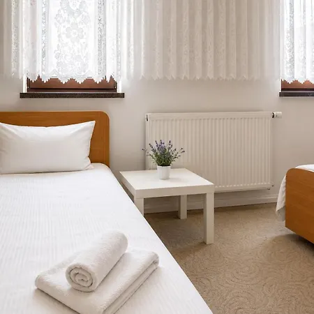 Iridam Nahe Bad Elster & Appartement *